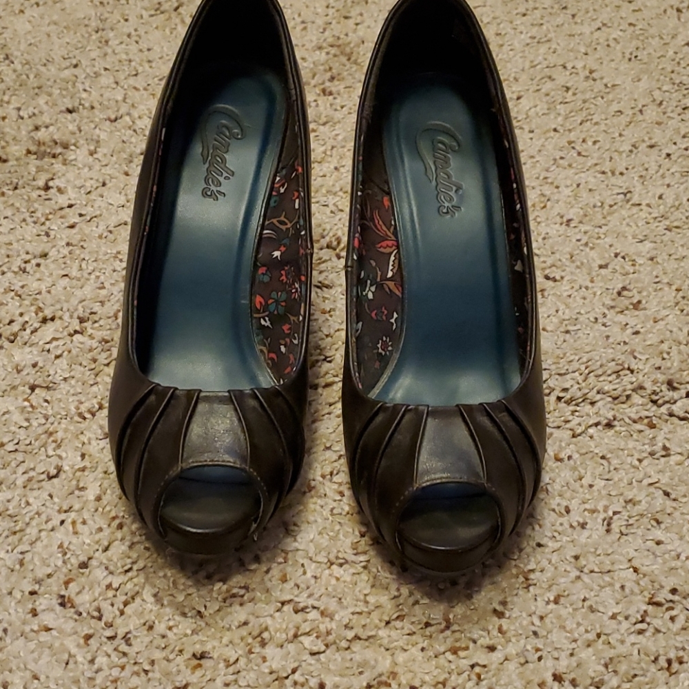 Women's heels